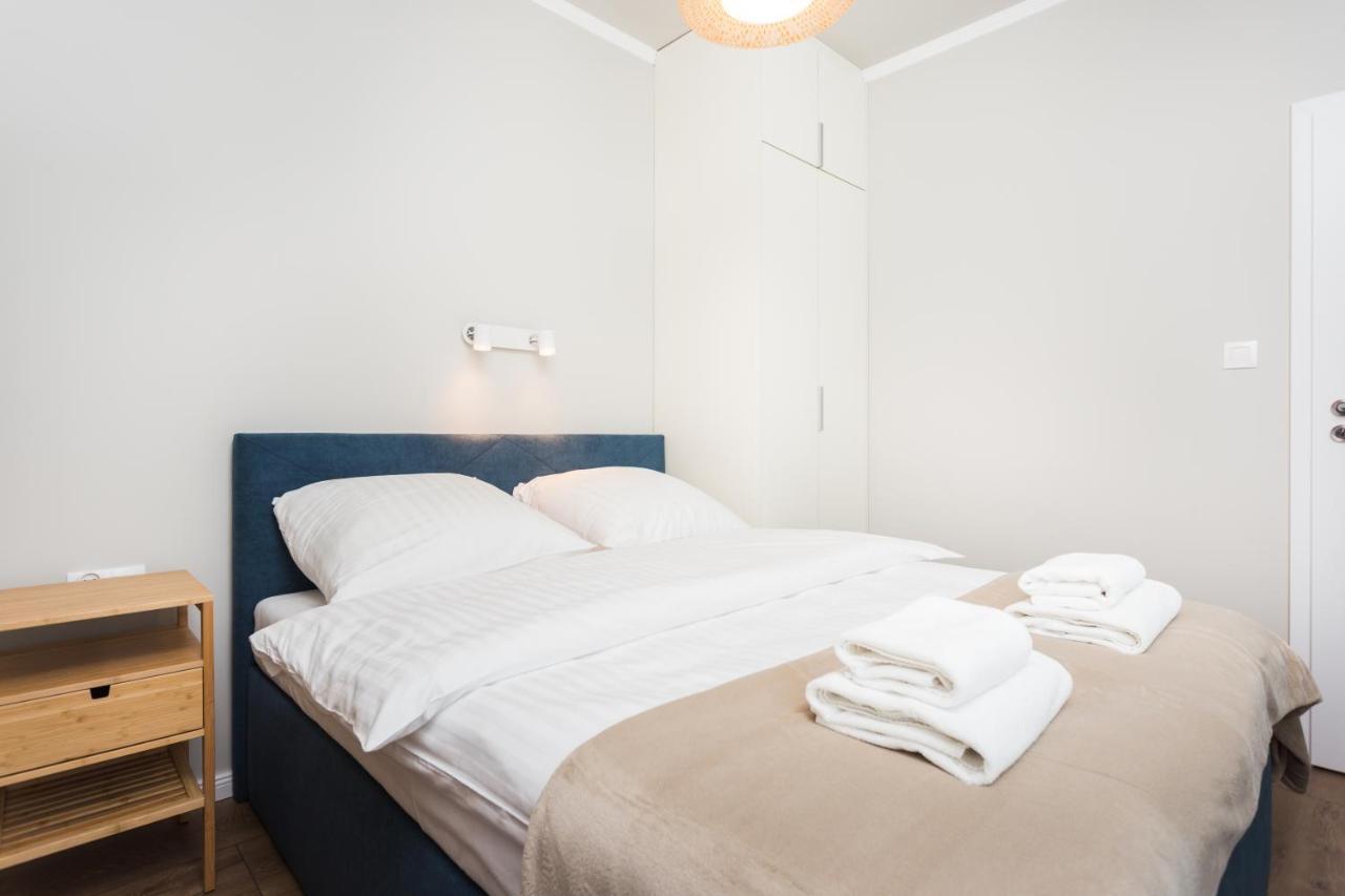Appartement Of The Kings - Leaf